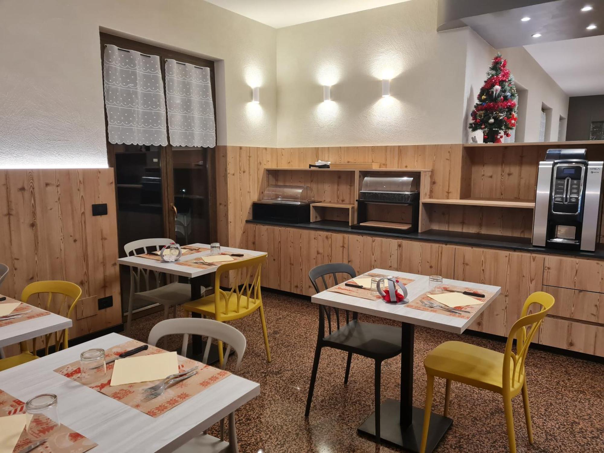 Hotel Ristorante Bucaneve 圣马蒂诺 外观 照片